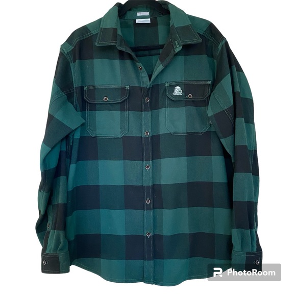 Columbia Other - Columbia Oregon Ducks casual button up shirt